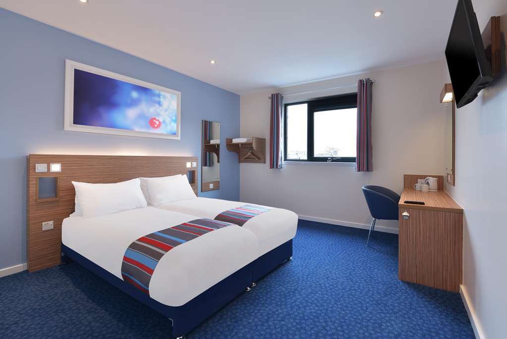 Travelodge Cardiff M4 Kamer foto
